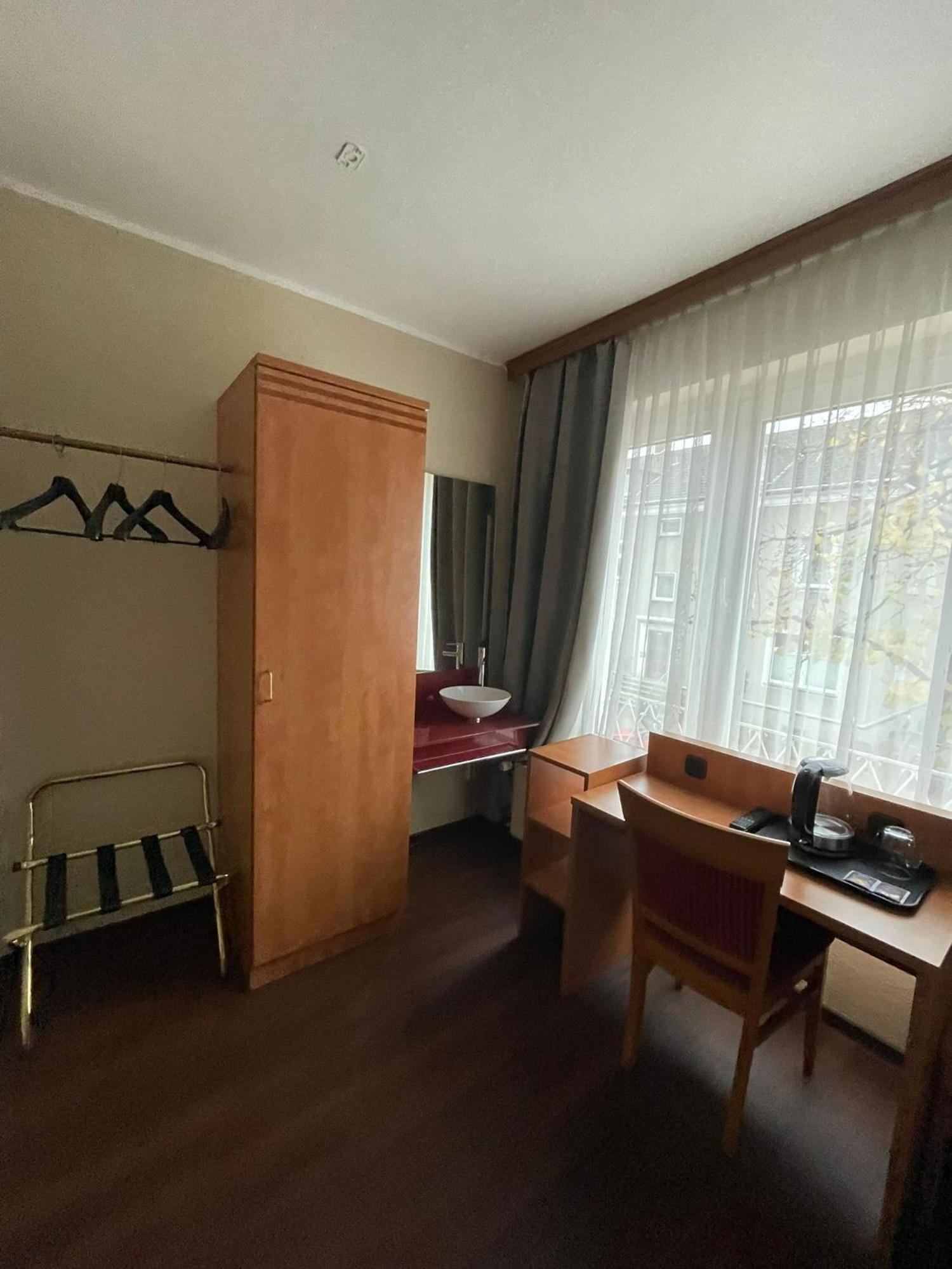Sun Hotel Essen Eksteriør bilde